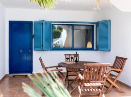 Casa Ardisia, con terraza y aparcamiento, hotel in Las Negras