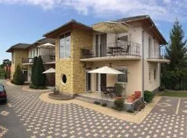 House and Apts. in Balatonlelle 19128