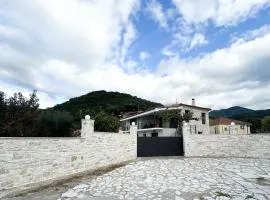 Villa Sitaralona