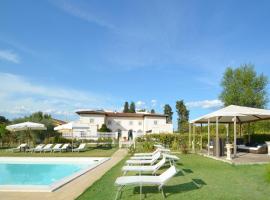 Villa Yvonne by MMega, hotel v destinaci Signa
