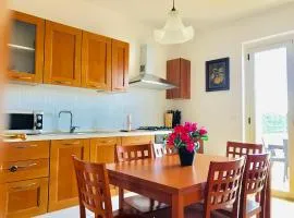 Isca Calabretta Apartments M28