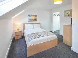 Beach Retreat Apt 11 in Skinningrove