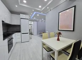 Cozy Apartment - 5th Floor