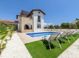 Kymma Villa #12
