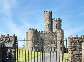 Romantic Rural Break In Countryside Castle Grounds Private Retreat Wizards Rest