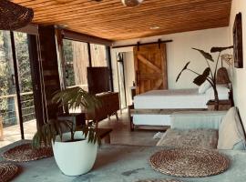 Cabaña Quillay by Alto Curanipe โรงแรมในPelluhue