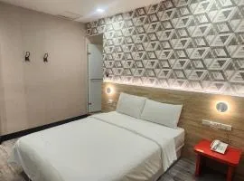 成都壹壹壹商旅