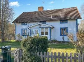 Nice Home In Alsterbro With Sauna