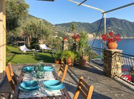 Terrazza Sul Golfo Paradiso, khách sạn ở Recco