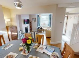 Holmdean Cottage