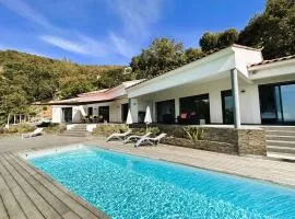 Villa Eden pour 8 personnes climatisée avec piscine chauffée et vue mer à La Londe-les-Maures