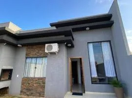 Casa confortável perto da praia