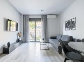 EN Suites Stylish & Comfort Stay near Acropolis