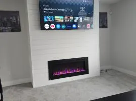 Private 1 bedroom in Brookswood