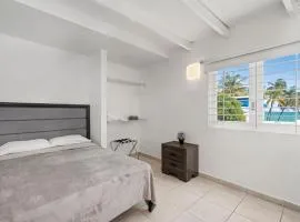 Coastal Paradise With Pool And Ocean Access