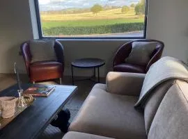 Willow Lodge Cashel- Rock View-Sleeps from 2 up to 8 guests