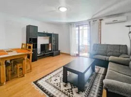 Cozy Apartment In Torrevieja With Wifi