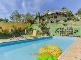 Casa em Mairinque com Piscina e Área Verde