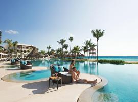 아쿠말에 위치한 리조트 Secrets Akumal Riviera Maya - Adults Only