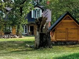 5 Bedroom Pet Friendly Home In Srokowo