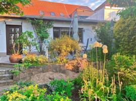 Ferienhaus Malchow, hotel in Malchow