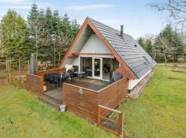 3 Bedroom Lovely Home In Fårvang