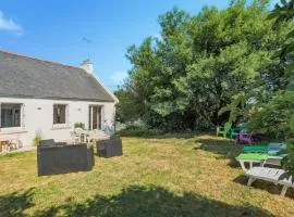2 Bedroom Stunning Home In Ploumagoar