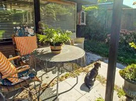 Nice Home In Warmenhuizen With Wifi
