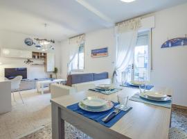 Nice Apartment In Giardini Naxos, hotel v destinaci Giardini Naxos