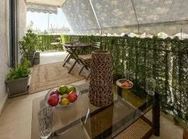 Nice Apartment In Anavissos With Wifi