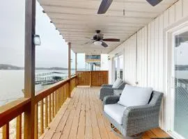 Lake Front Lookout