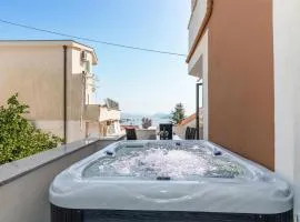 Lovely Apartment In Duboka With Wifi