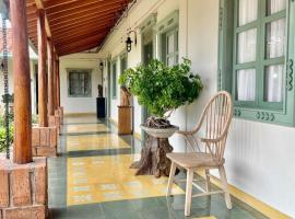 HOTEl NUSS, kämping sihtkohas San Roque