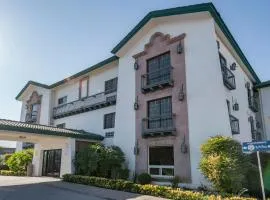 Quinta Dorada Hotel & Suites