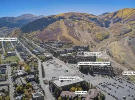 Classic Ski-in Ski-out Condo