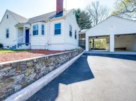 Pet-Friendly Roanoke Retreat w/ Theater