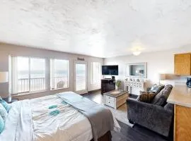209 Gritz's Hideaway