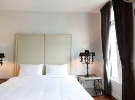 Townhome 3 bed4 Baht Asok MRTBTS Sukhumvit 16