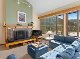 Lenawee 1740 by Summit County Mountain Retreats