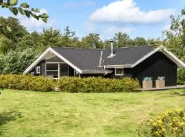 Amazing Home In Frørup With Wi-Fi