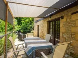 Maison de charme avec jardin clos et Wifi au cœur du Périgord Noir - FR-1-616-401