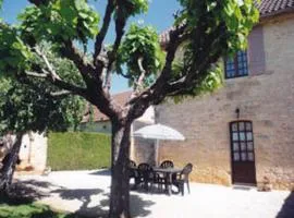 Maison mitoyenne proche Sarlat, idéale famille - FR-1-616-403