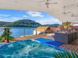 Tranquility with Spa & Jetty