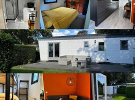 Privacyvol chalet FlER in Putten, Hotel in Putten