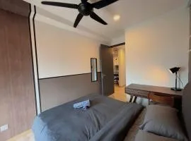5PX, 3BR Emporis KD, Near Segi & Thomson Hospital