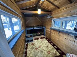 Playhouse Conifer - Vacation STAY 24021v, Campingplatz in Mikage