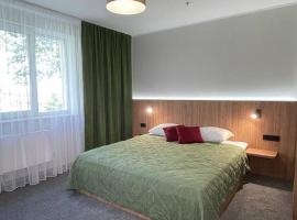 "Озерний край", Hotel in Pustomyty