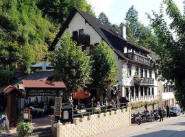 Hotel Schützen, hotel v destinaci Bad Peterstal-Griesbach