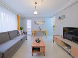 Taksim İstiklalin Kalbinde Konforlu Daire Netflix Wifi