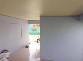 Manoa homestay, hotel v destinaci Nalauwaki